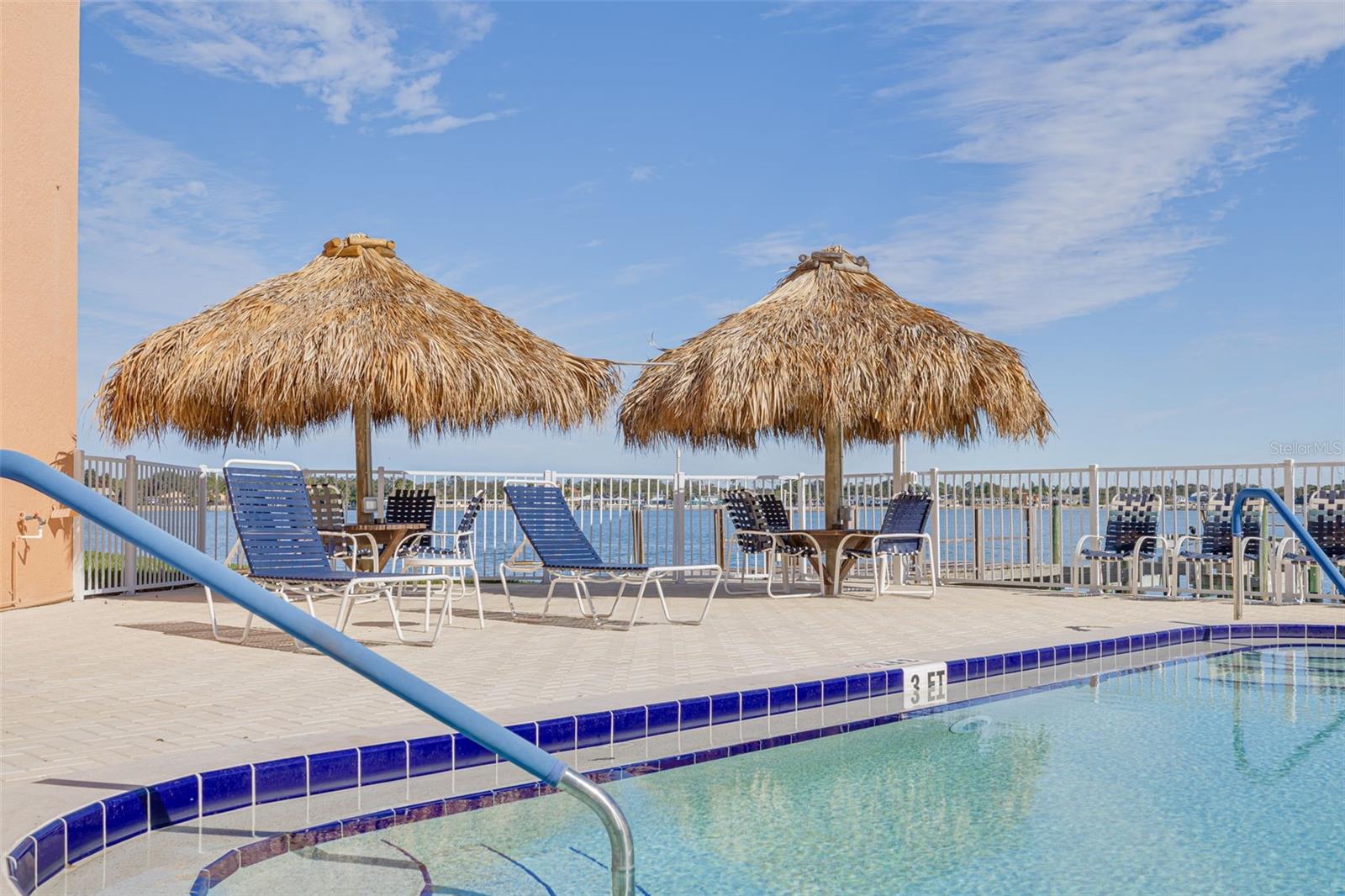 Image 31 of 36 For 7432 Sunshine Skyway Lane S 704