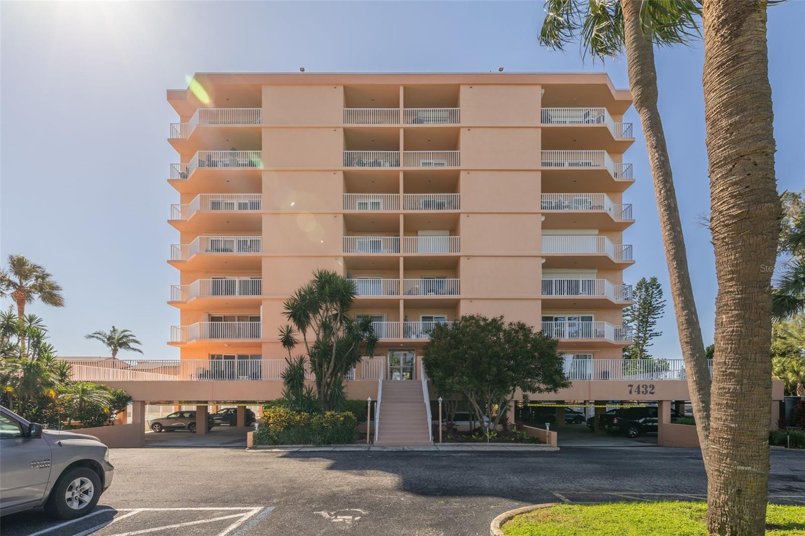 Image 34 of 36 For 7432 Sunshine Skyway Lane S 704