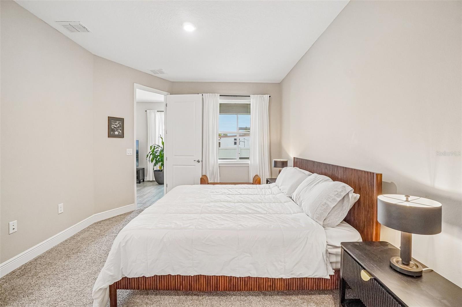 Image 11 of 29 For 5282 Neil Drive