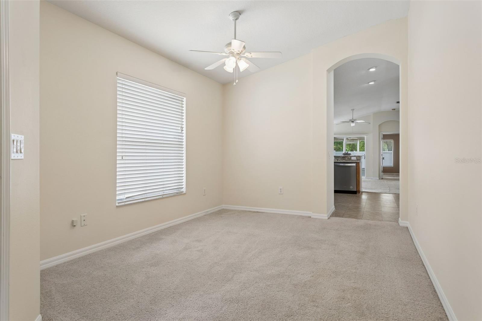 Image 4 of 28 For 25932 Terrawood Loop