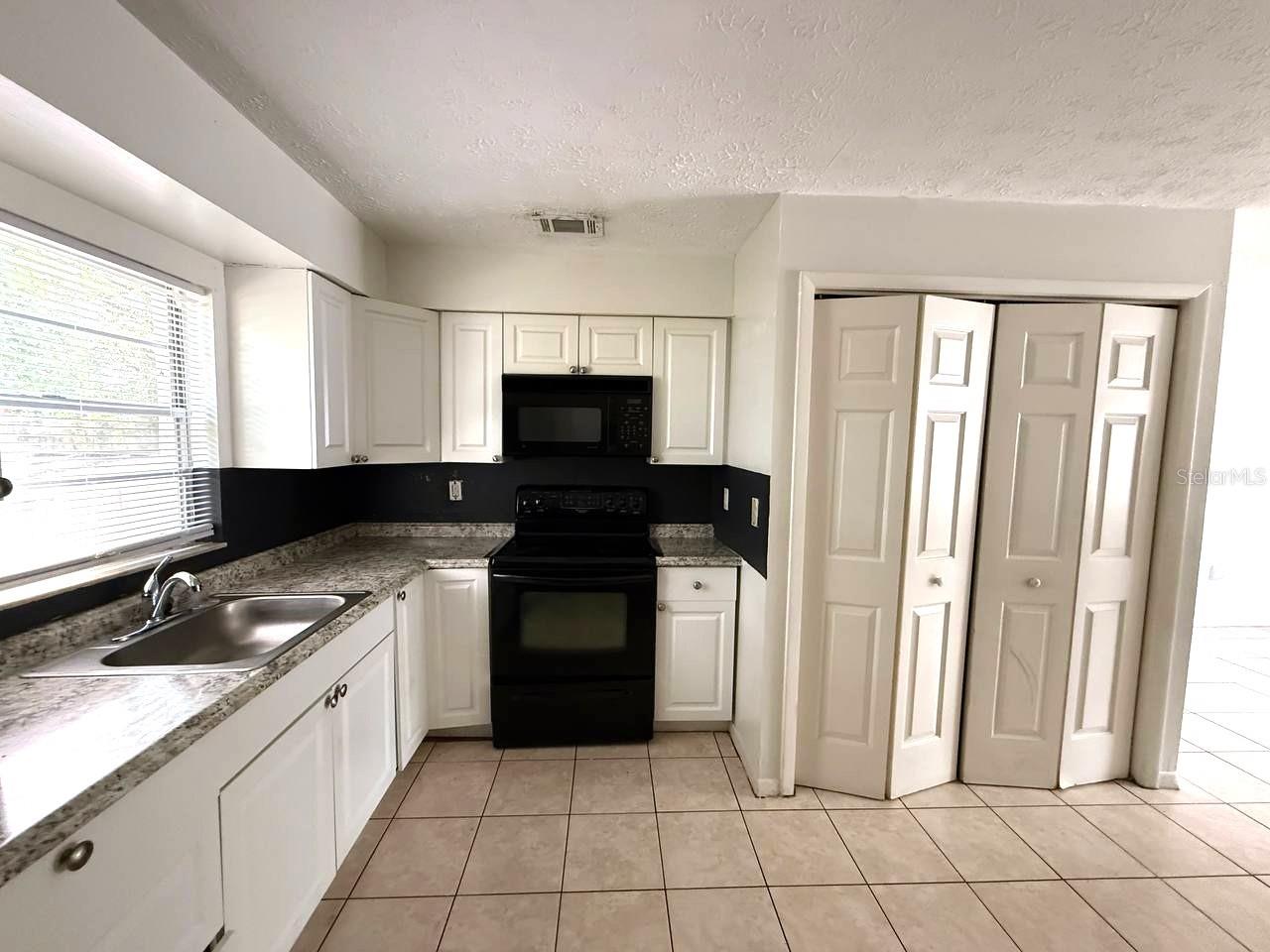 Image 12 of 25 For 8505 Tampa Street A