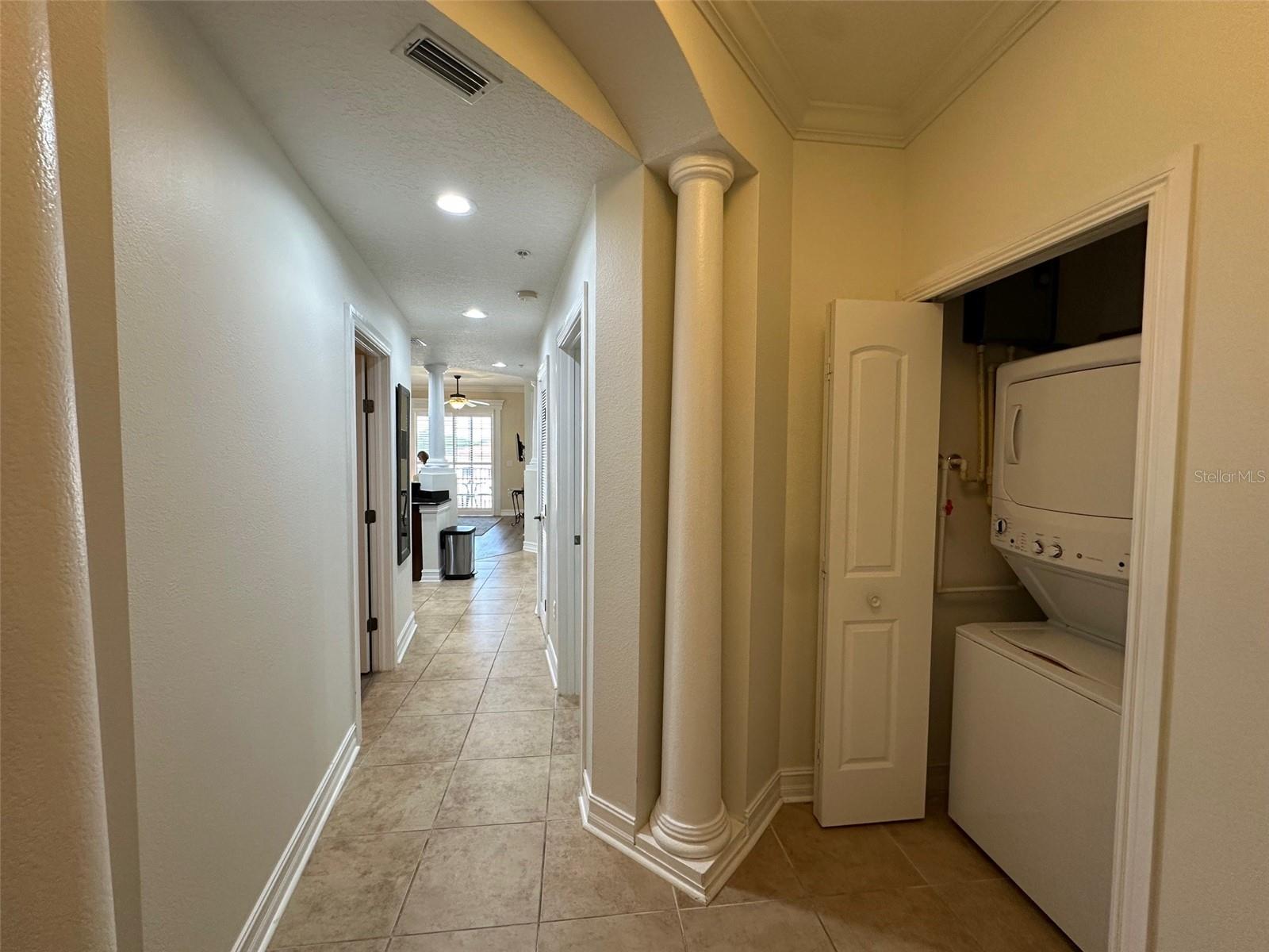 Image 24 of 73 For 13941 Clubhouse Dr  315