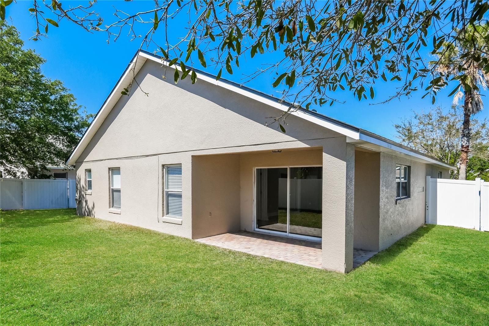 Image 15 of 15 For 2502 Balmoral Drive