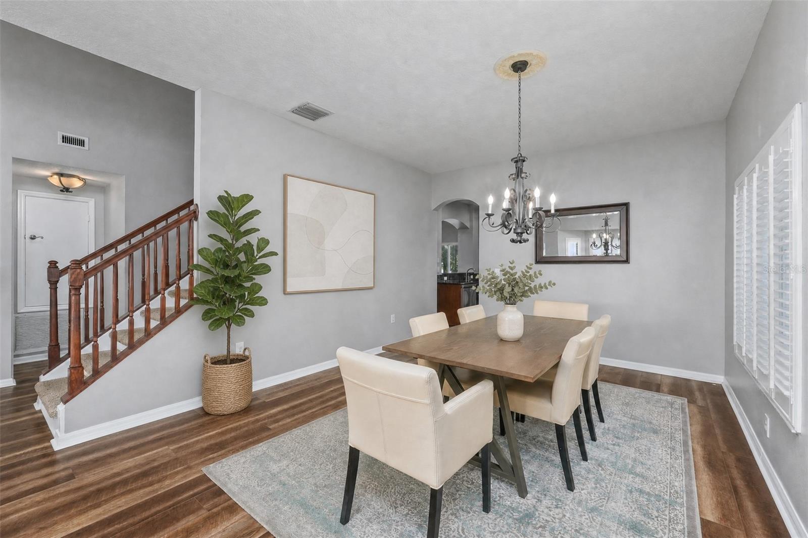 Image 16 of 54 For 15501 Kingsmill Place