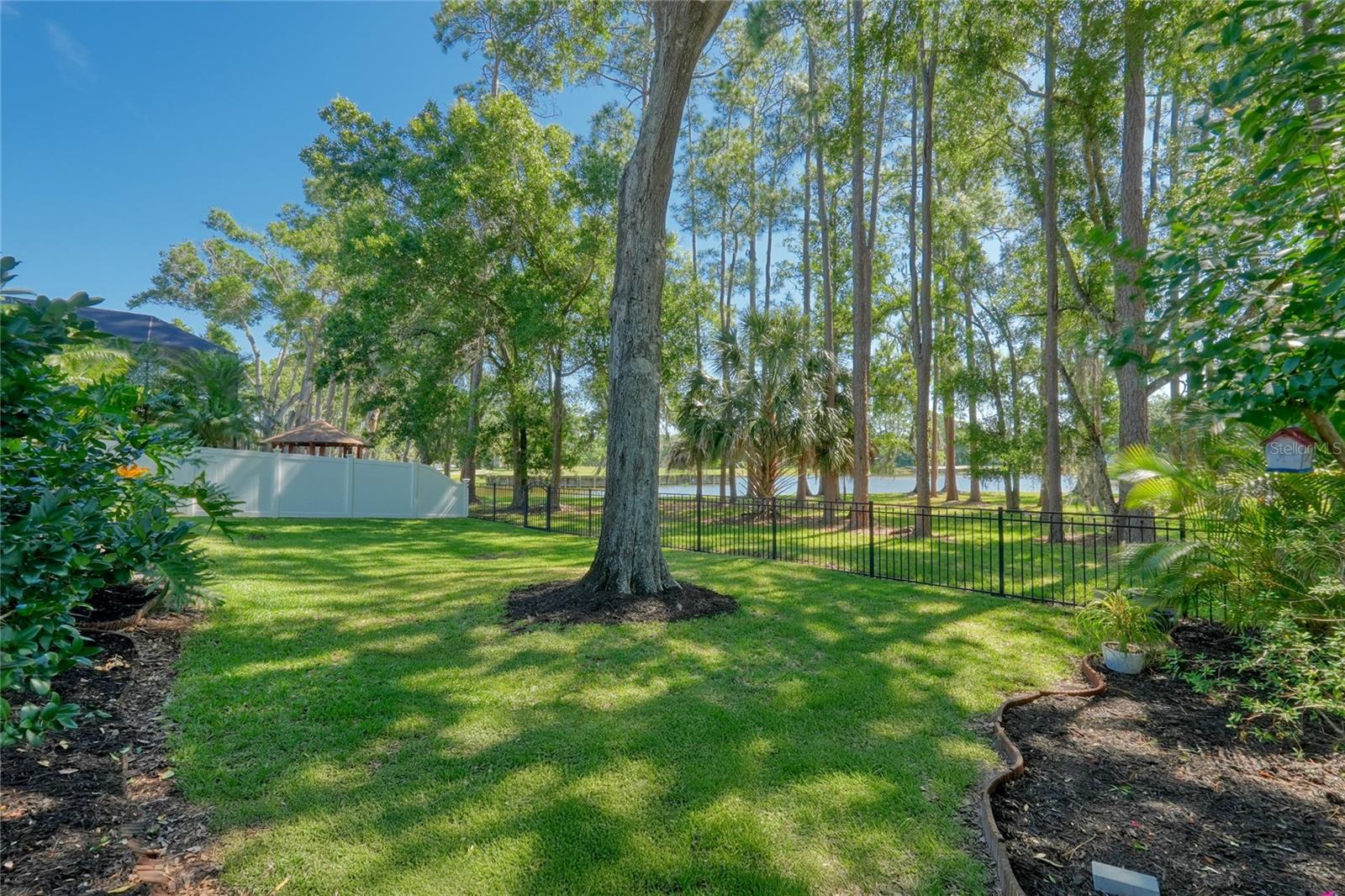 Image 4 of 54 For 15501 Kingsmill Place
