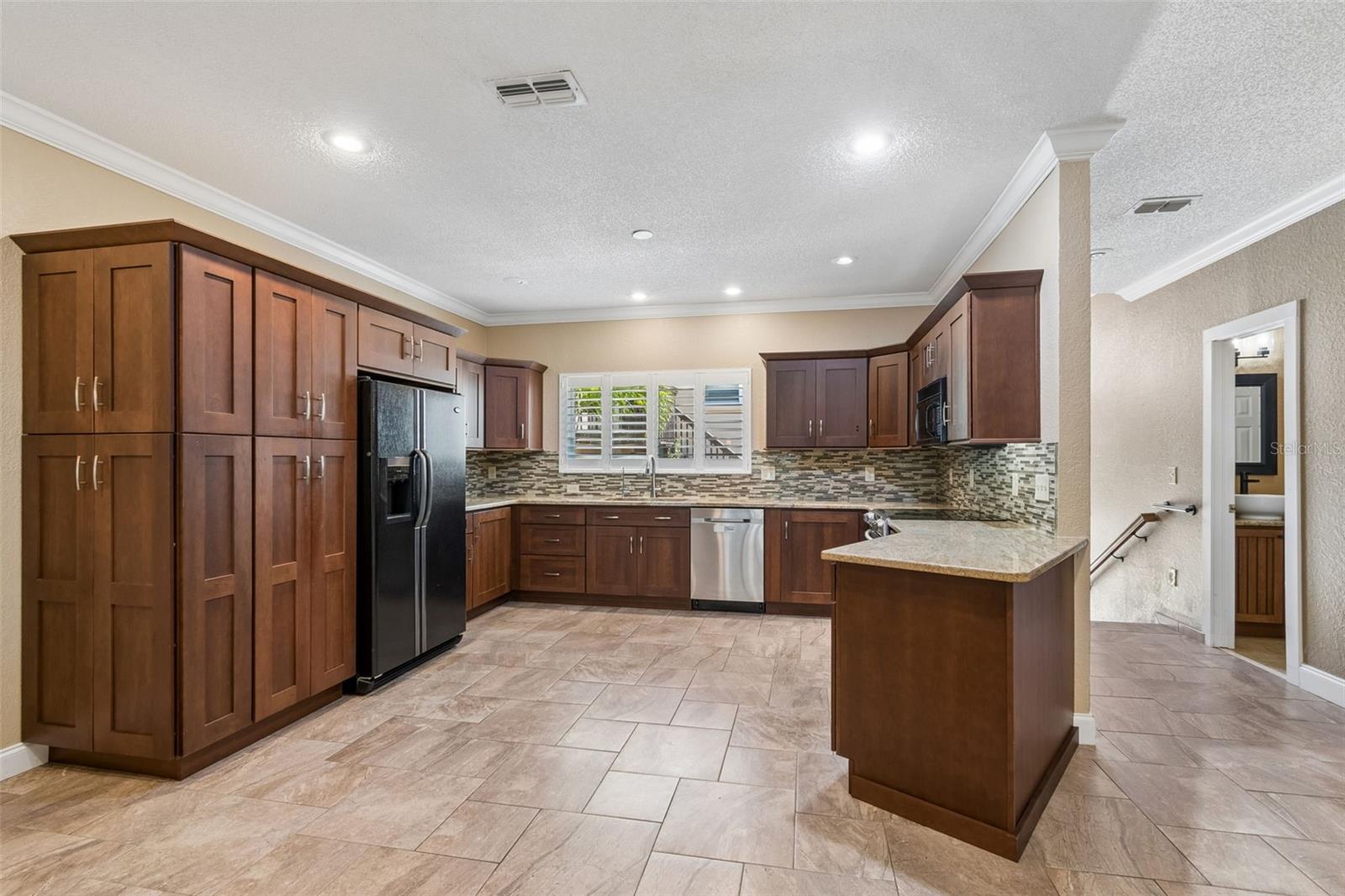 Image 12 of 95 For 487 Pinellas Bayway S 207
