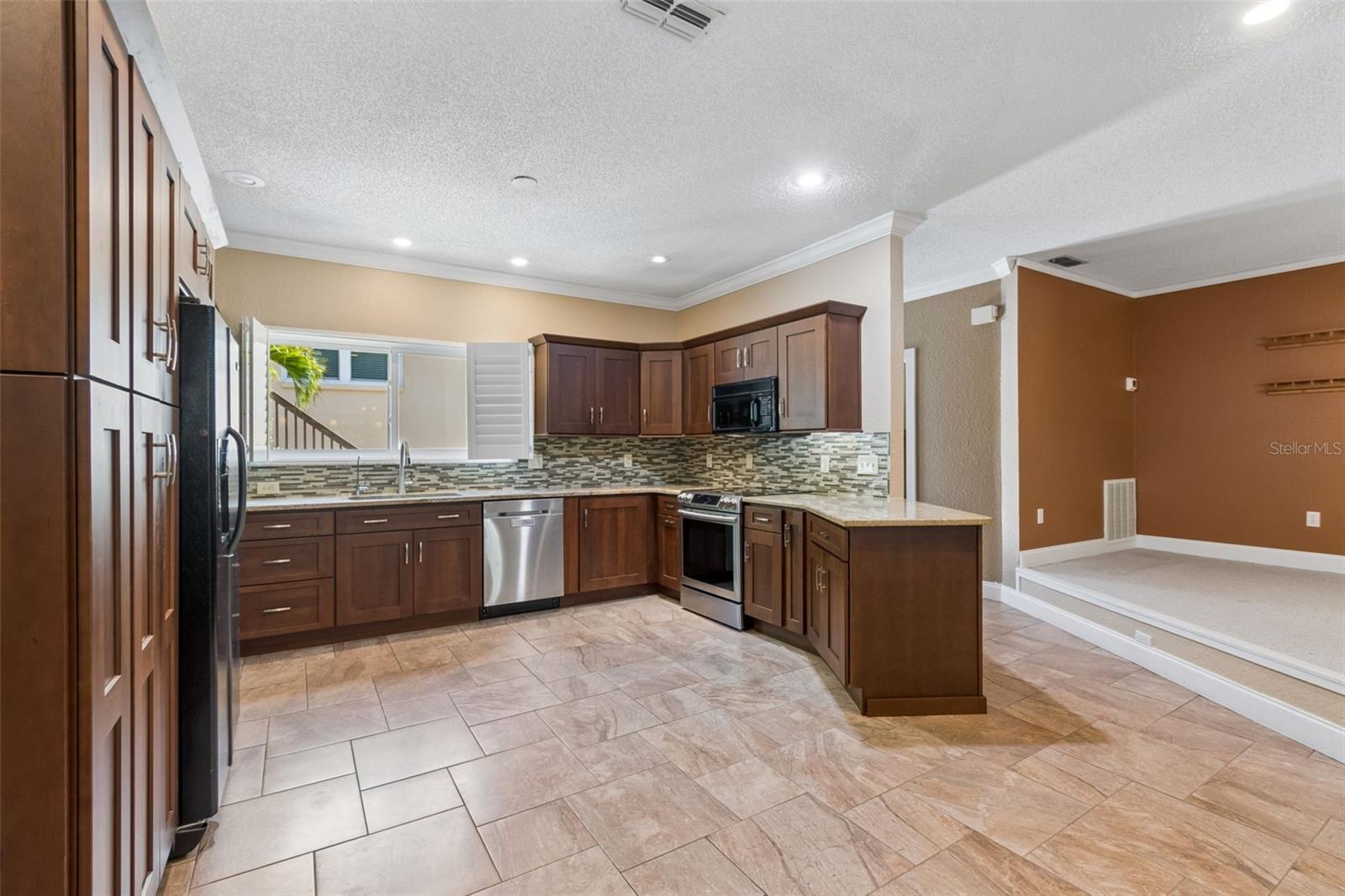 Image 16 of 95 For 487 Pinellas Bayway S 207