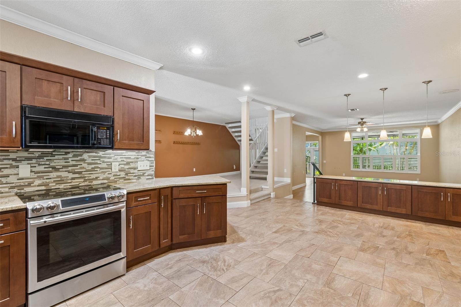 Image 17 of 95 For 487 Pinellas Bayway S 207