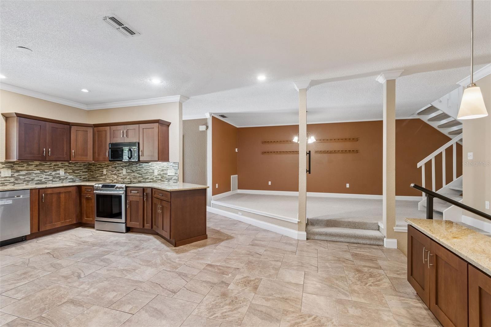 Image 19 of 95 For 487 Pinellas Bayway S 207