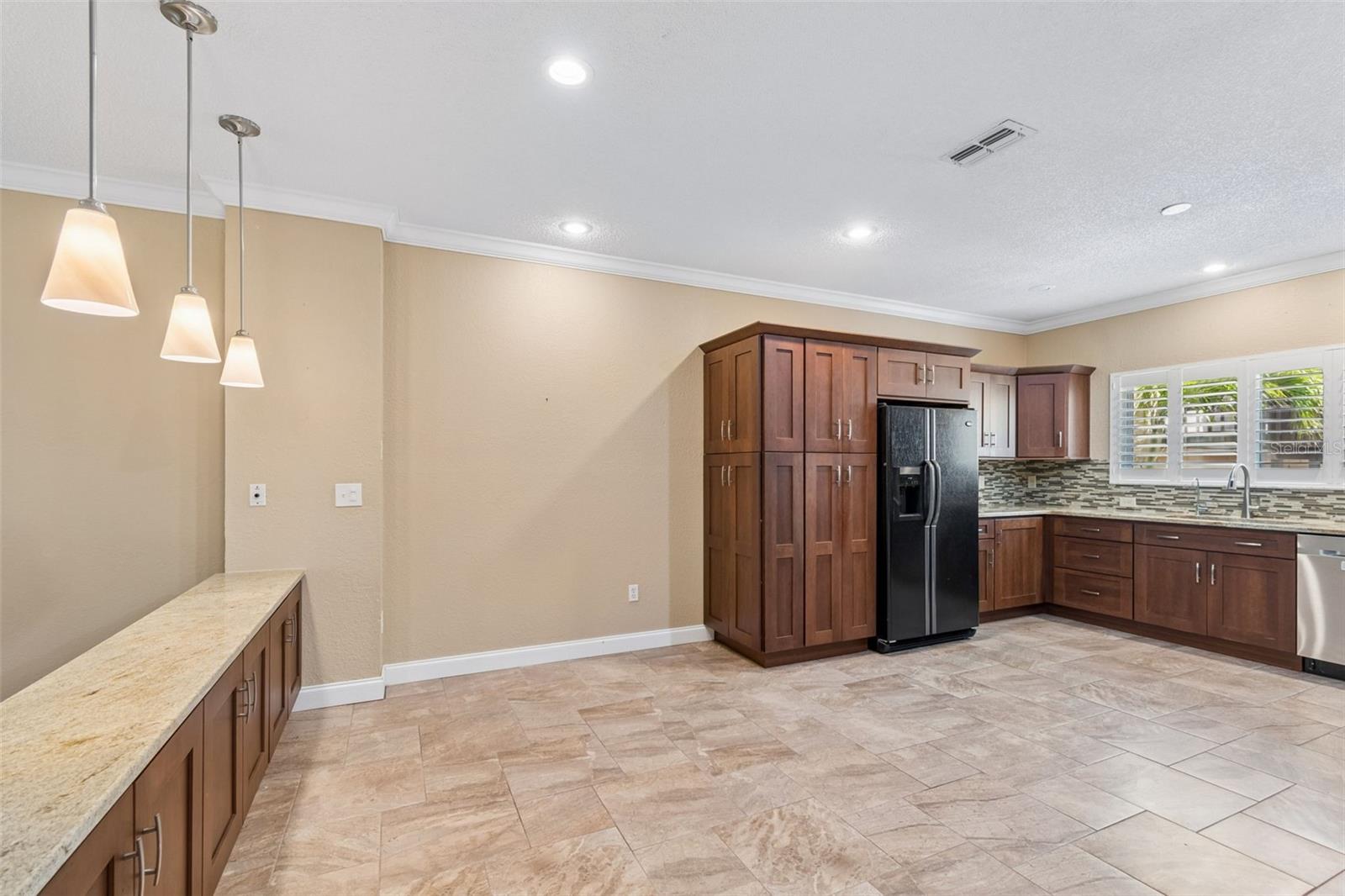 Image 20 of 95 For 487 Pinellas Bayway S 207