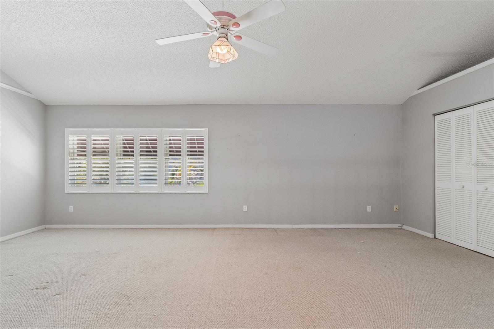 Image 38 of 95 For 487 Pinellas Bayway S 207