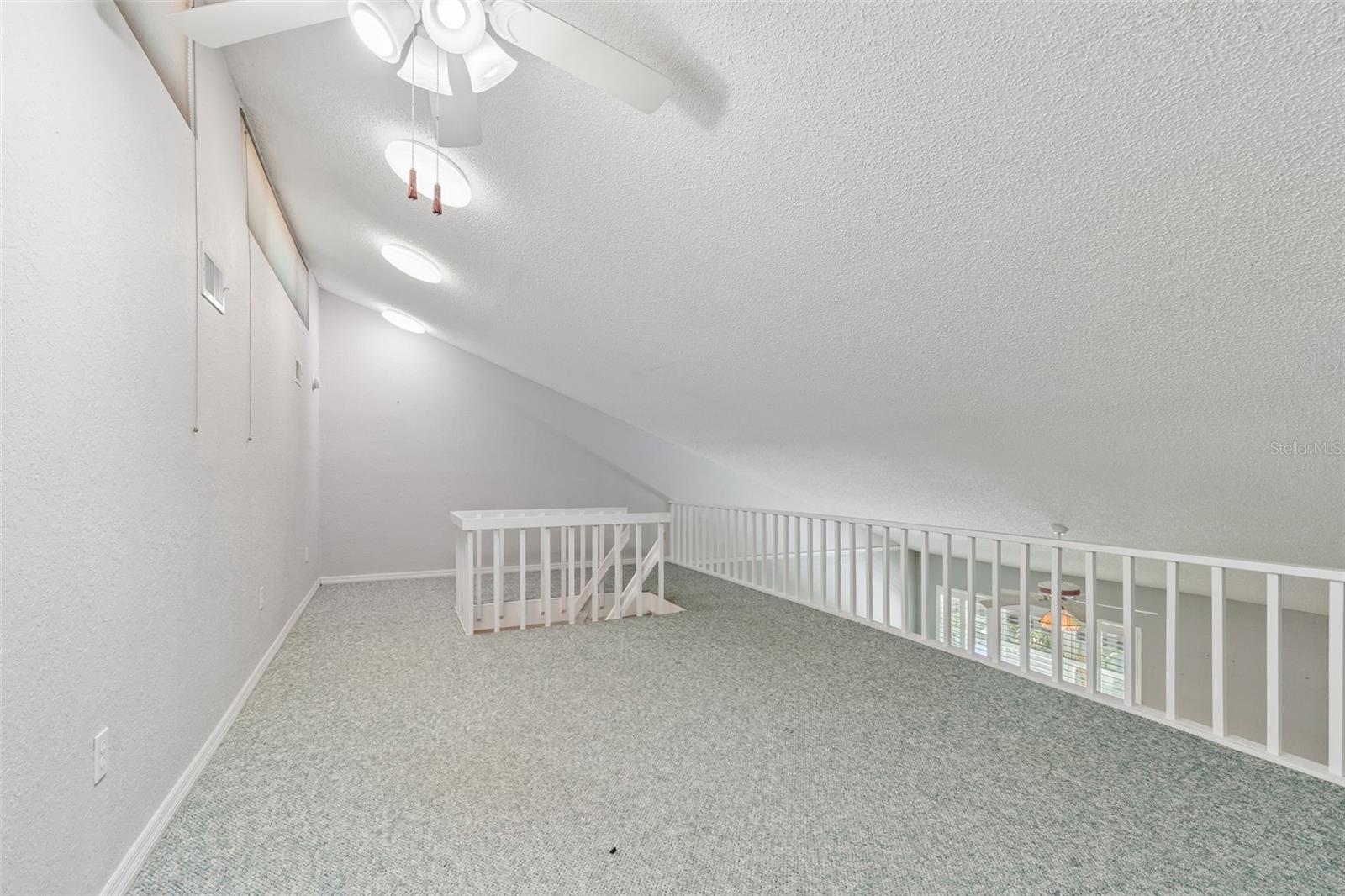 Image 51 of 95 For 487 Pinellas Bayway S 207