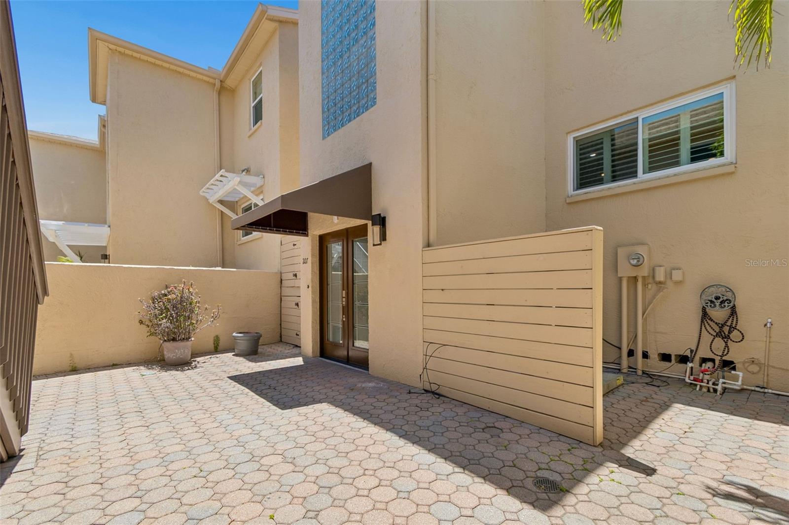 Image 6 of 95 For 487 Pinellas Bayway S 207