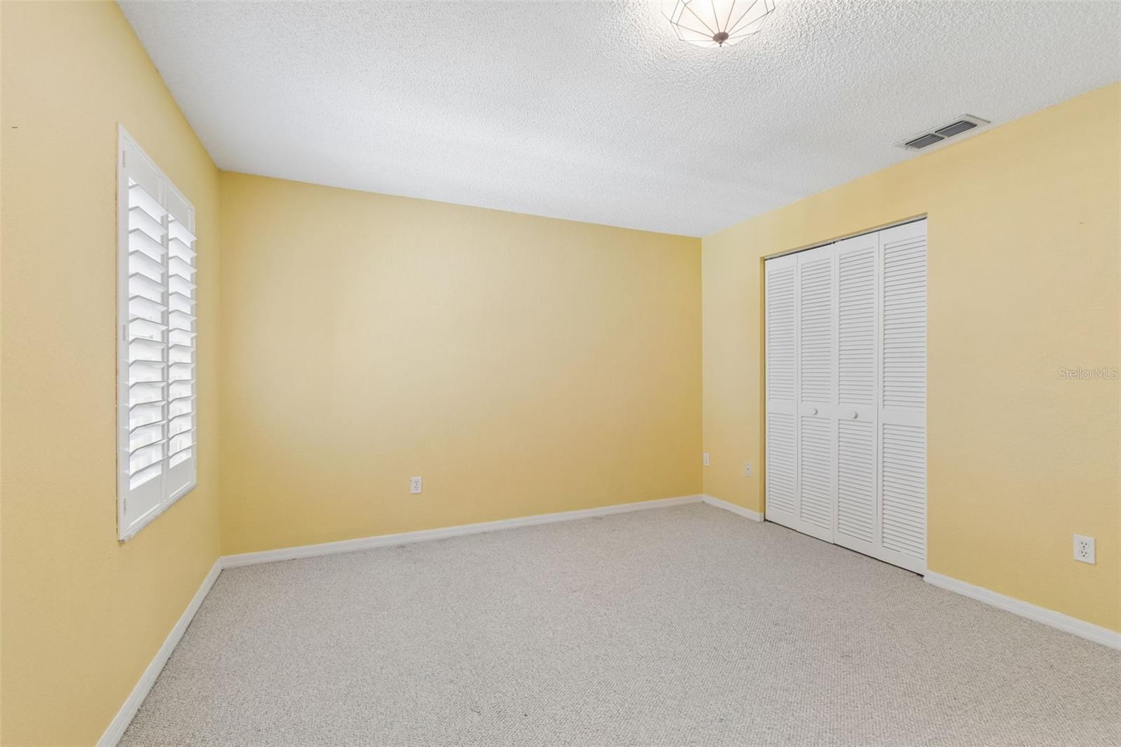 Image 62 of 95 For 487 Pinellas Bayway S 207