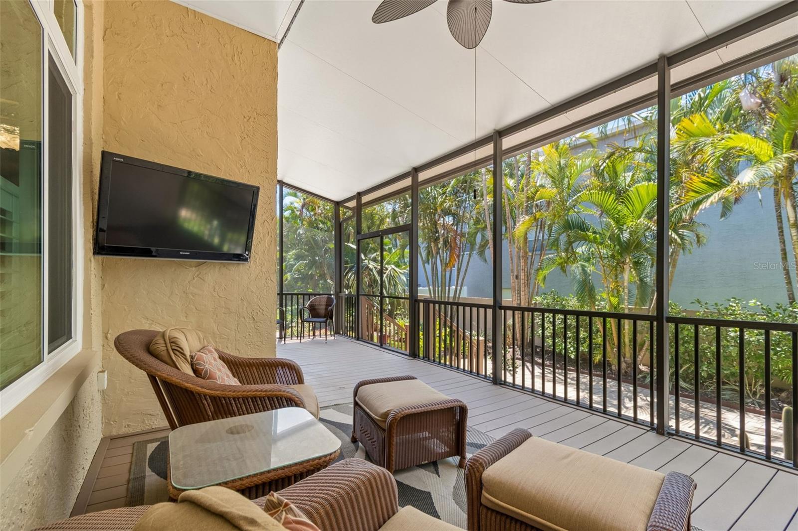 Image 68 of 95 For 487 Pinellas Bayway S 207