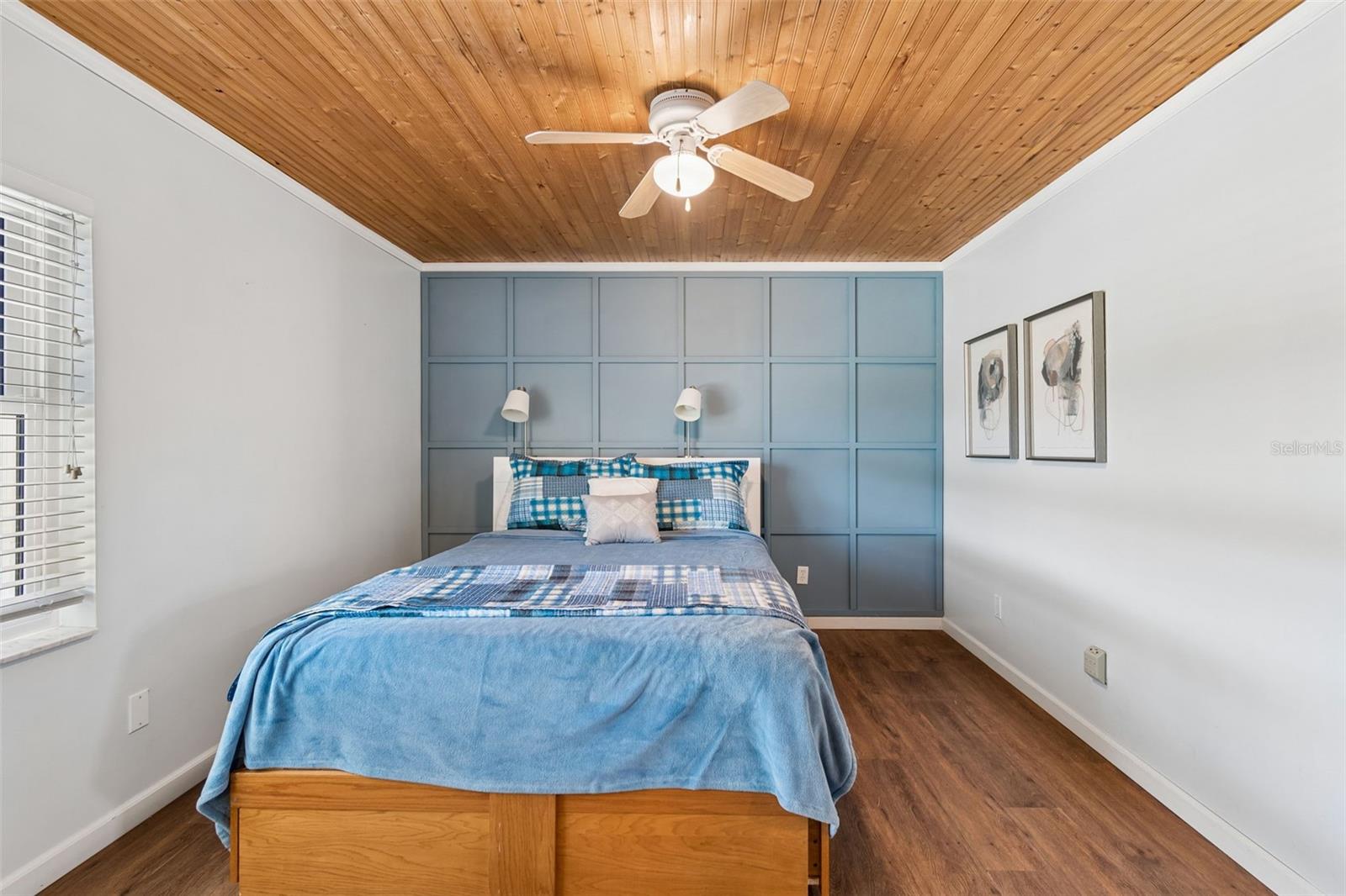 Image 84 of 95 For 487 Pinellas Bayway S 207