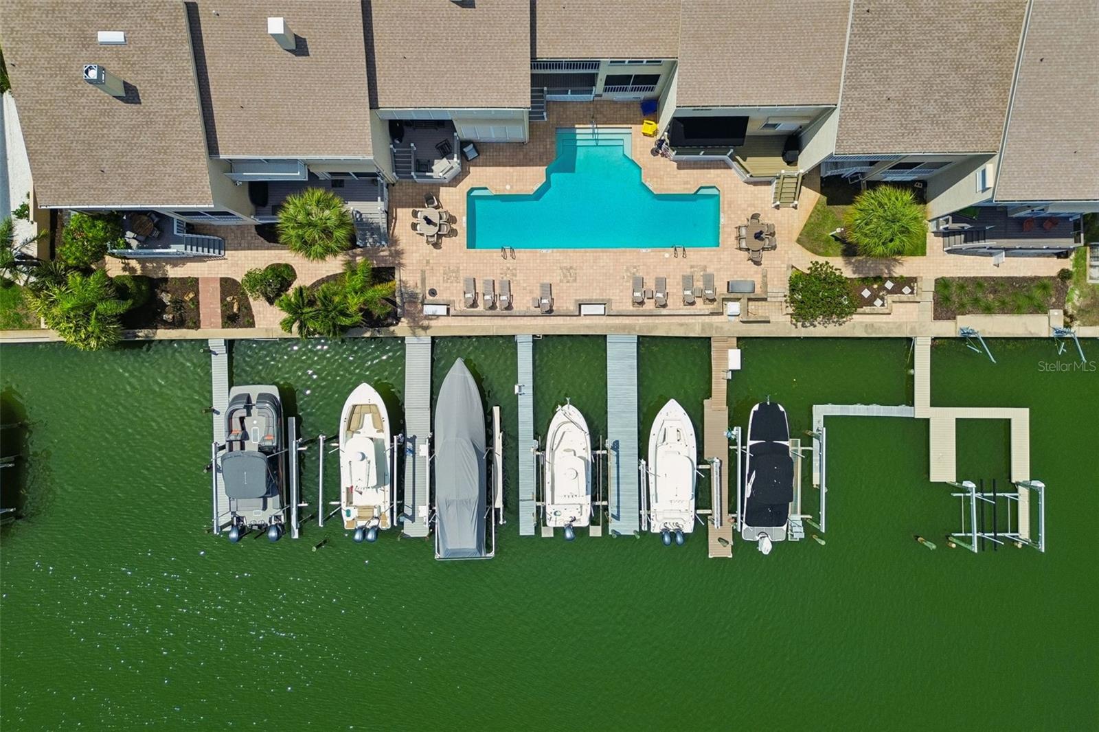 Image 90 of 95 For 487 Pinellas Bayway S 207