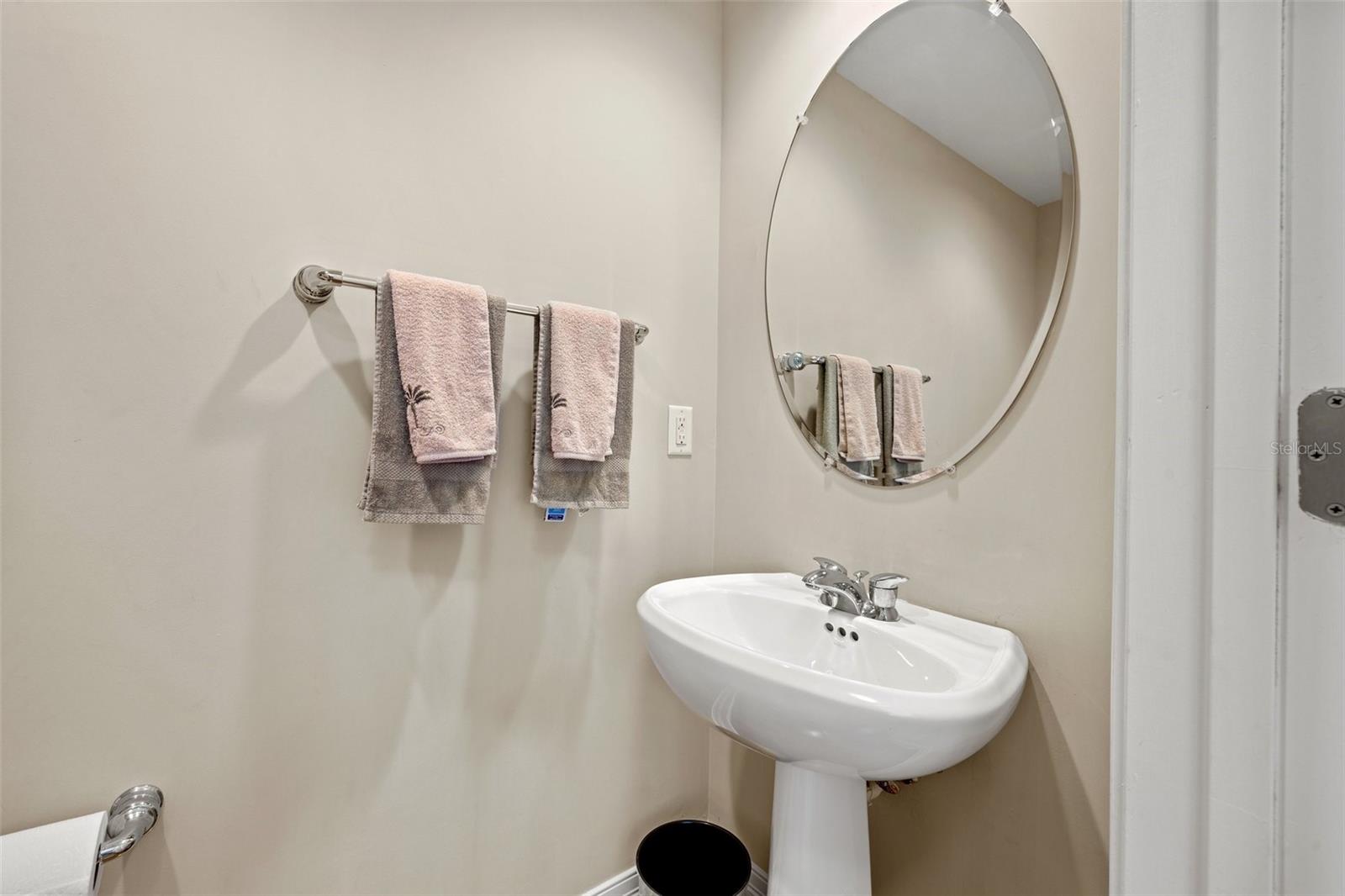 Image 14 of 51 For 449 12th Street 1903