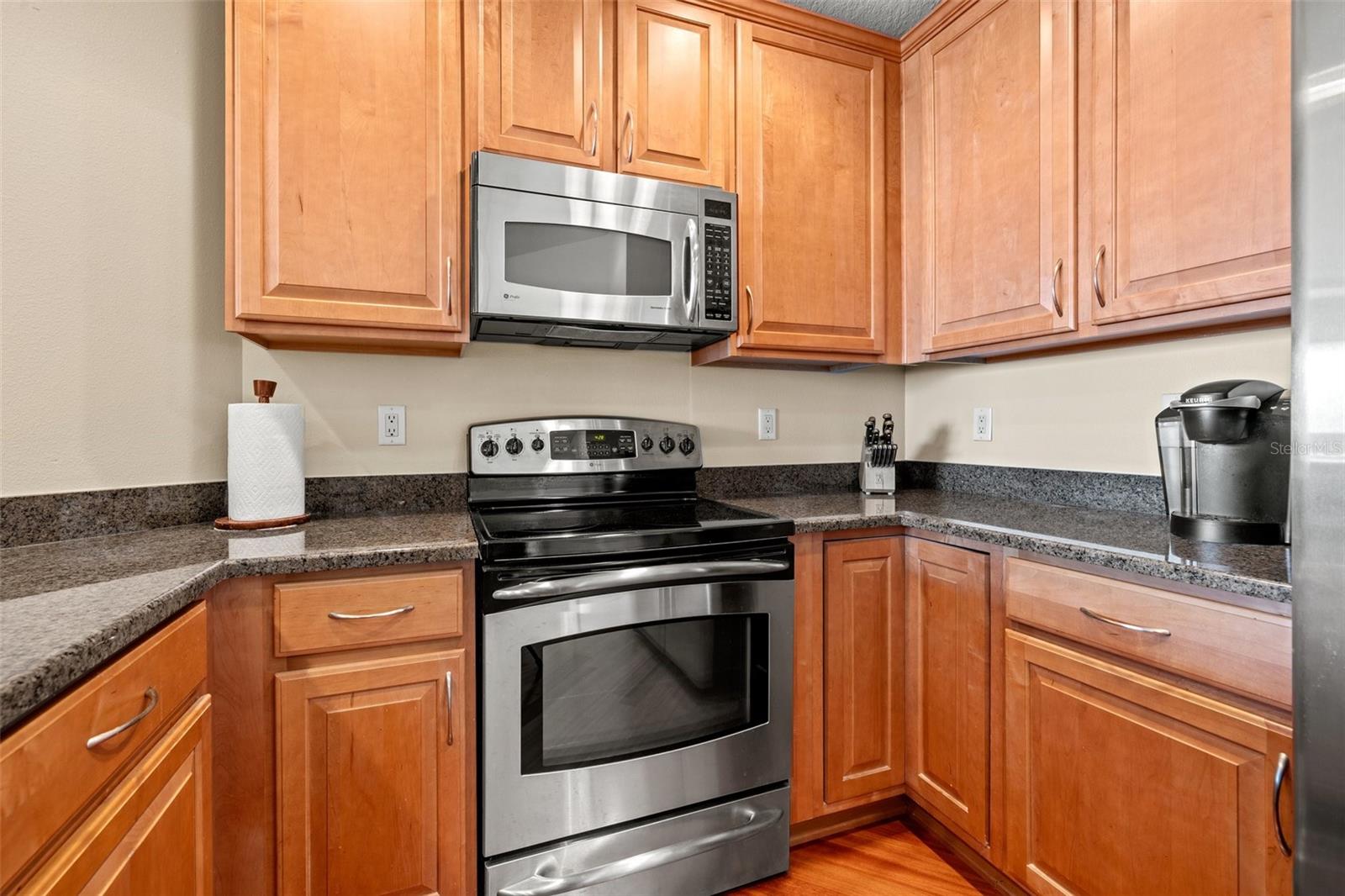 Image 33 of 51 For 449 12th Street 1903