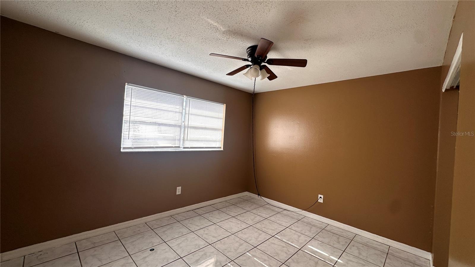Listing photo id 1 for 3760 135th Avenue