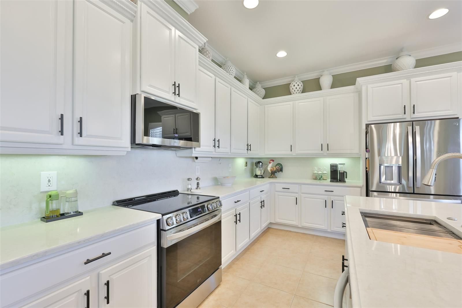 Image 11 of 47 For 1618 Emerald Dunes Drive