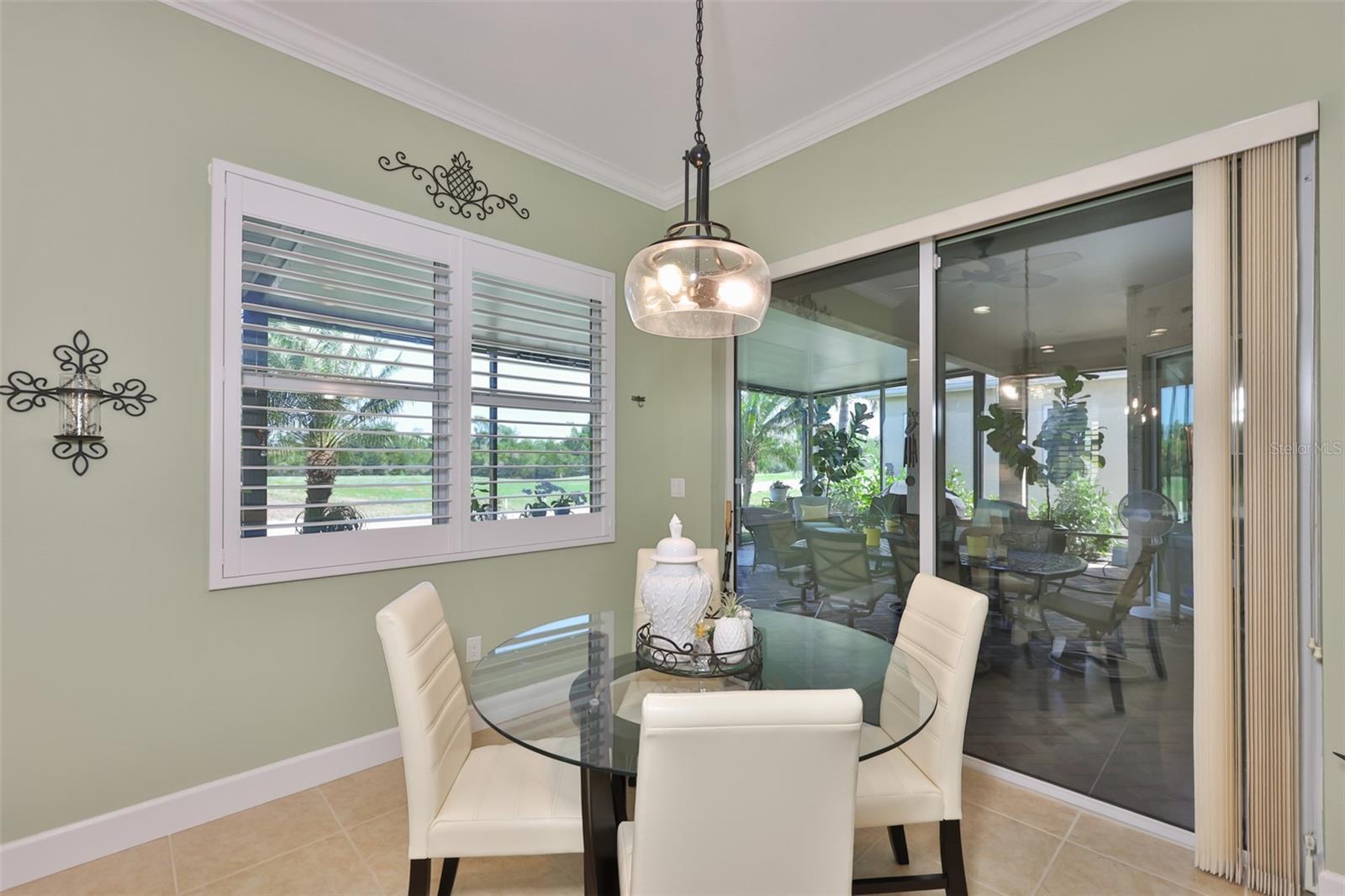 Image 13 of 47 For 1618 Emerald Dunes Drive