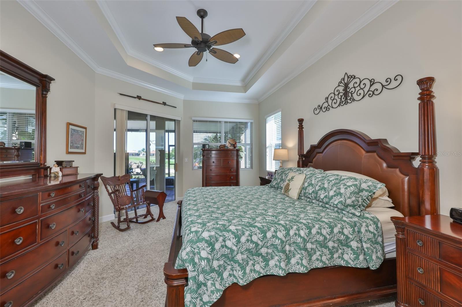 Image 25 of 47 For 1618 Emerald Dunes Drive
