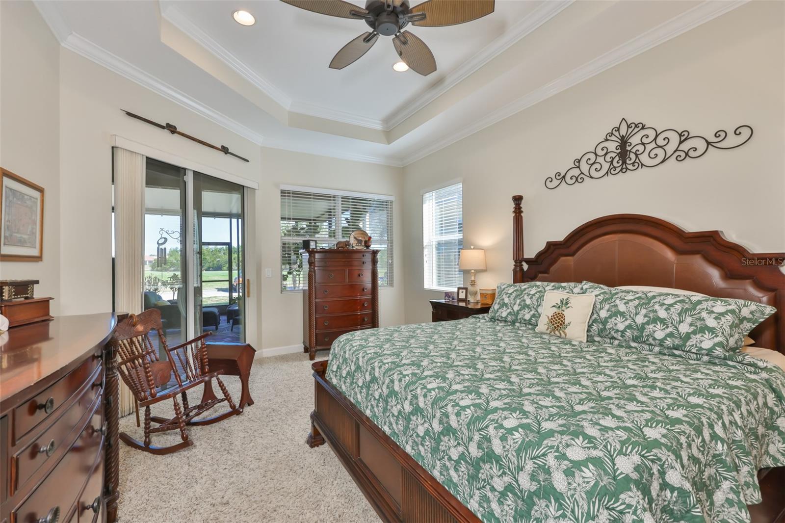 Image 26 of 47 For 1618 Emerald Dunes Drive