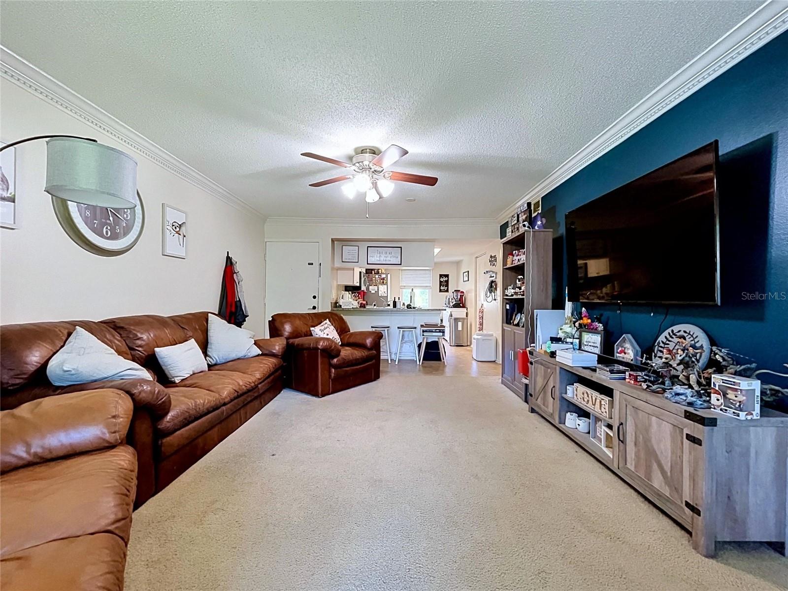 Image 10 of 52 For 202 Meadow Lane 50