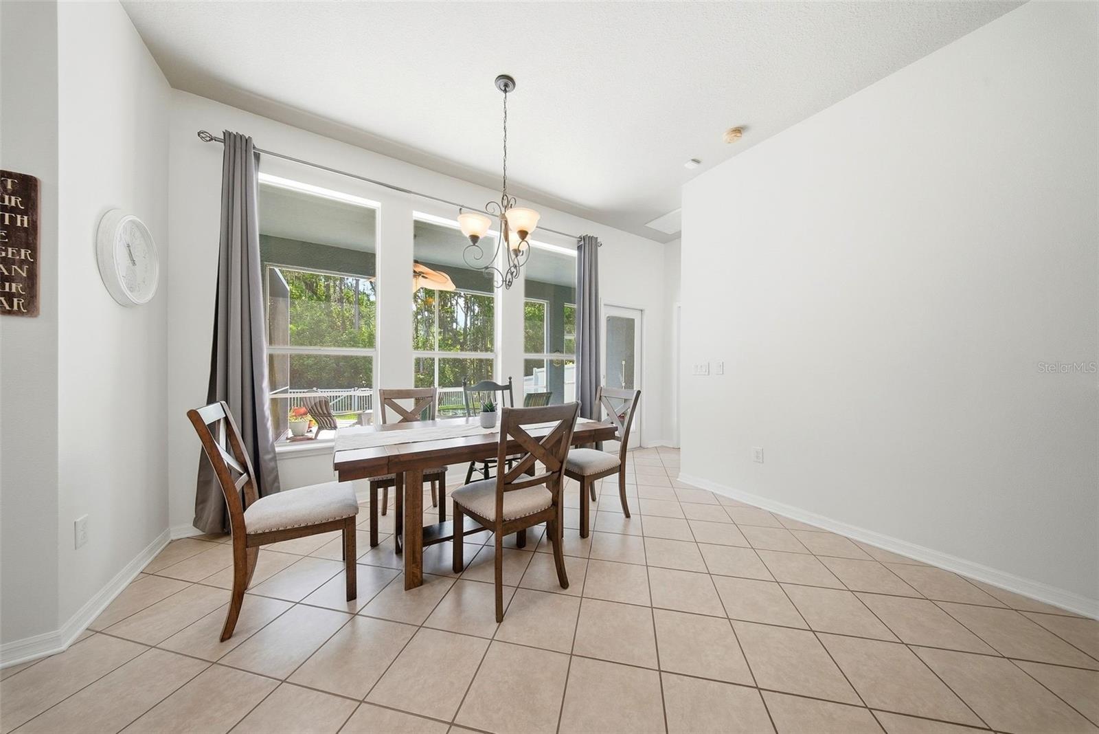 Image 20 of 51 For 7544 Whispering Wind Drive