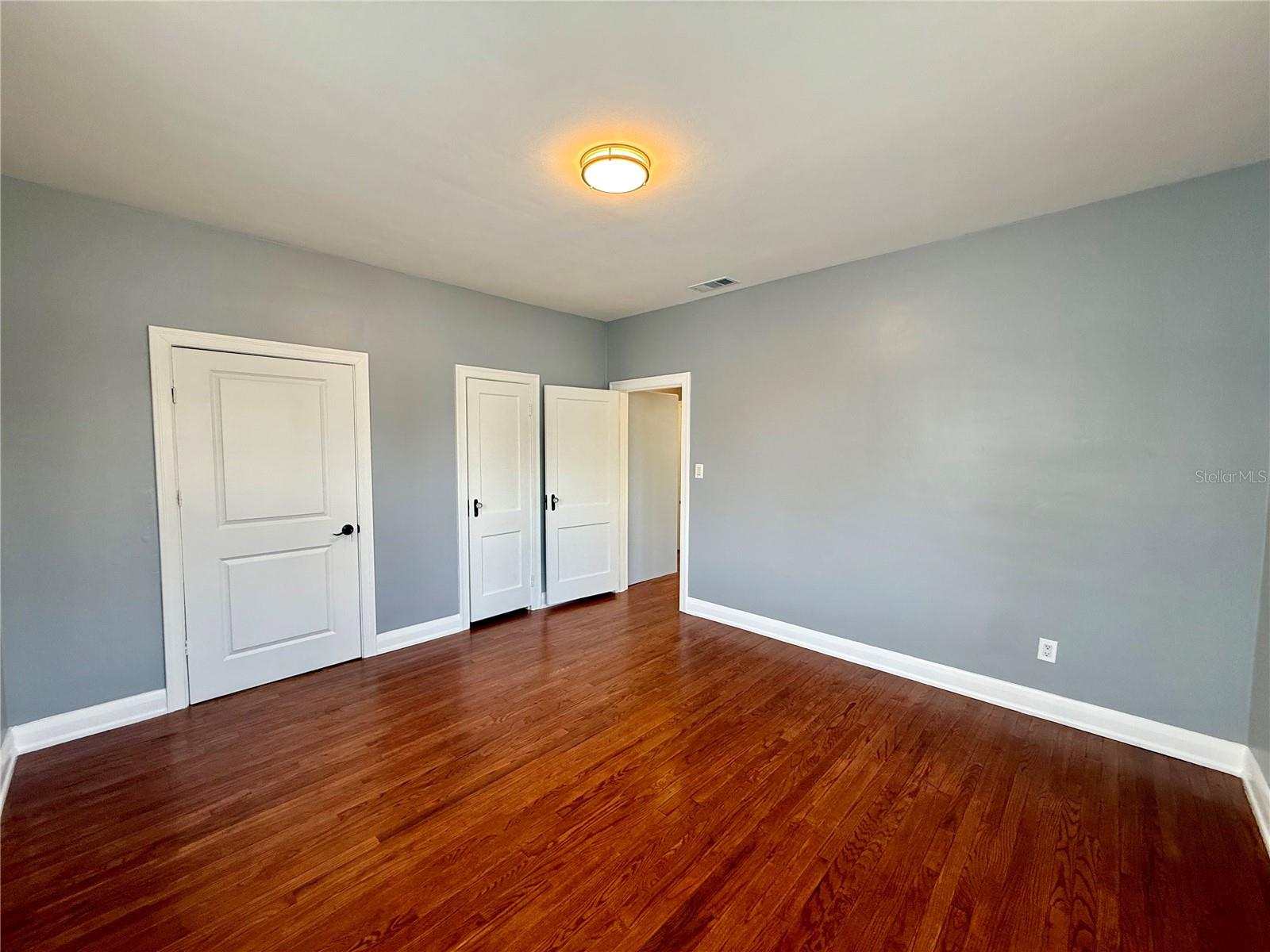 Image 17 of 24 For 2323 North B Street