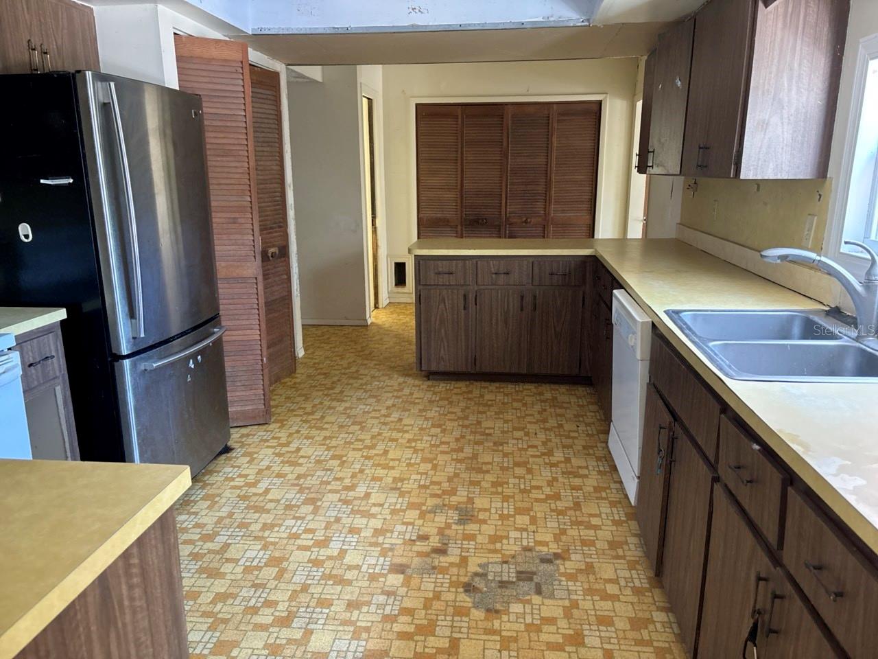 Image 3 of 19 For 5203 2nd Avenue Drive Nw