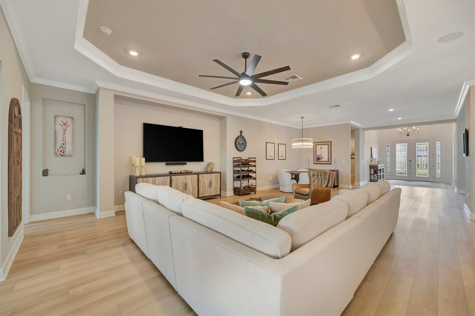 Image 12 of 100 For 5419 Orsello Street