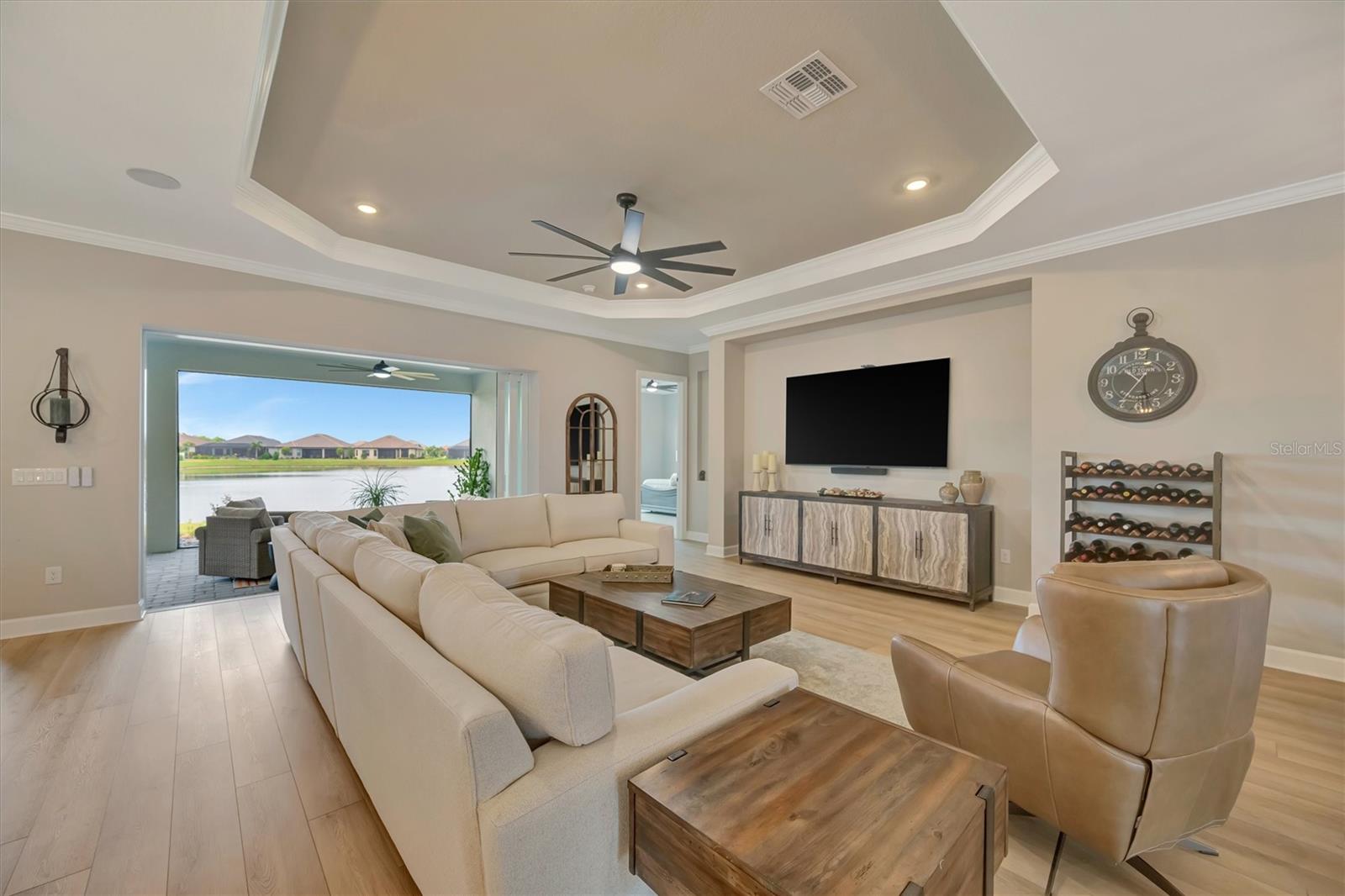 Image 4 of 100 For 5419 Orsello Street