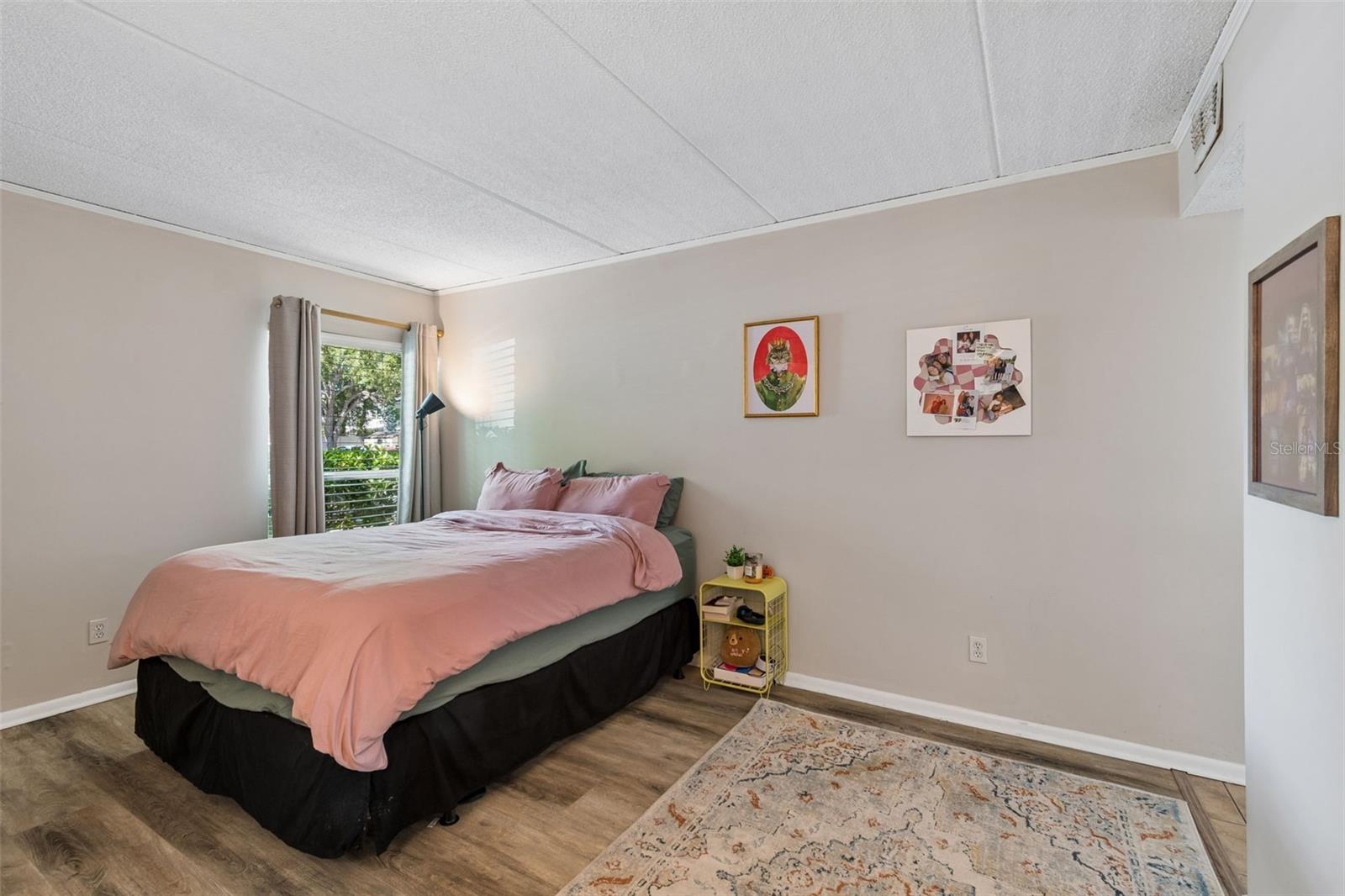 Image 14 of 33 For 3325 Bayshore Boulevard #d14