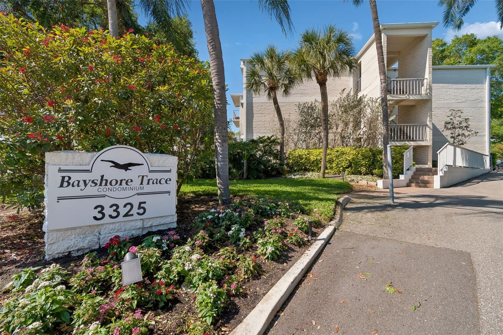 Image 33 of 33 For 3325 Bayshore Boulevard #d14