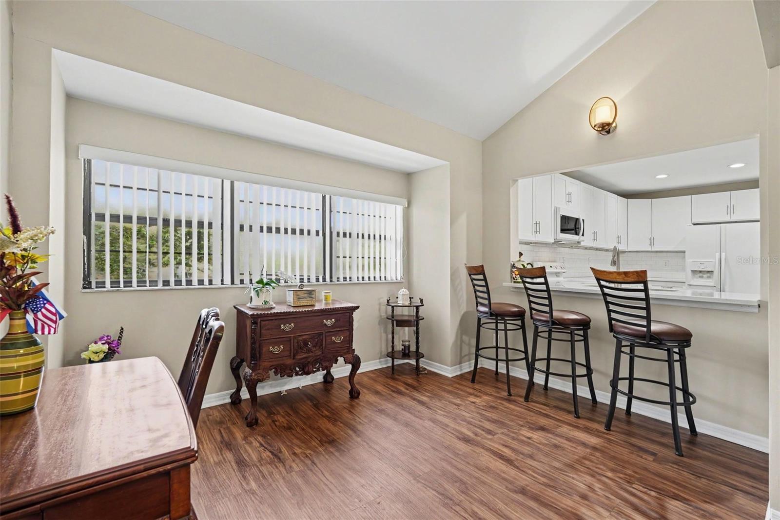 Image 12 of 27 For 13507 Palmwood Lane 13507
