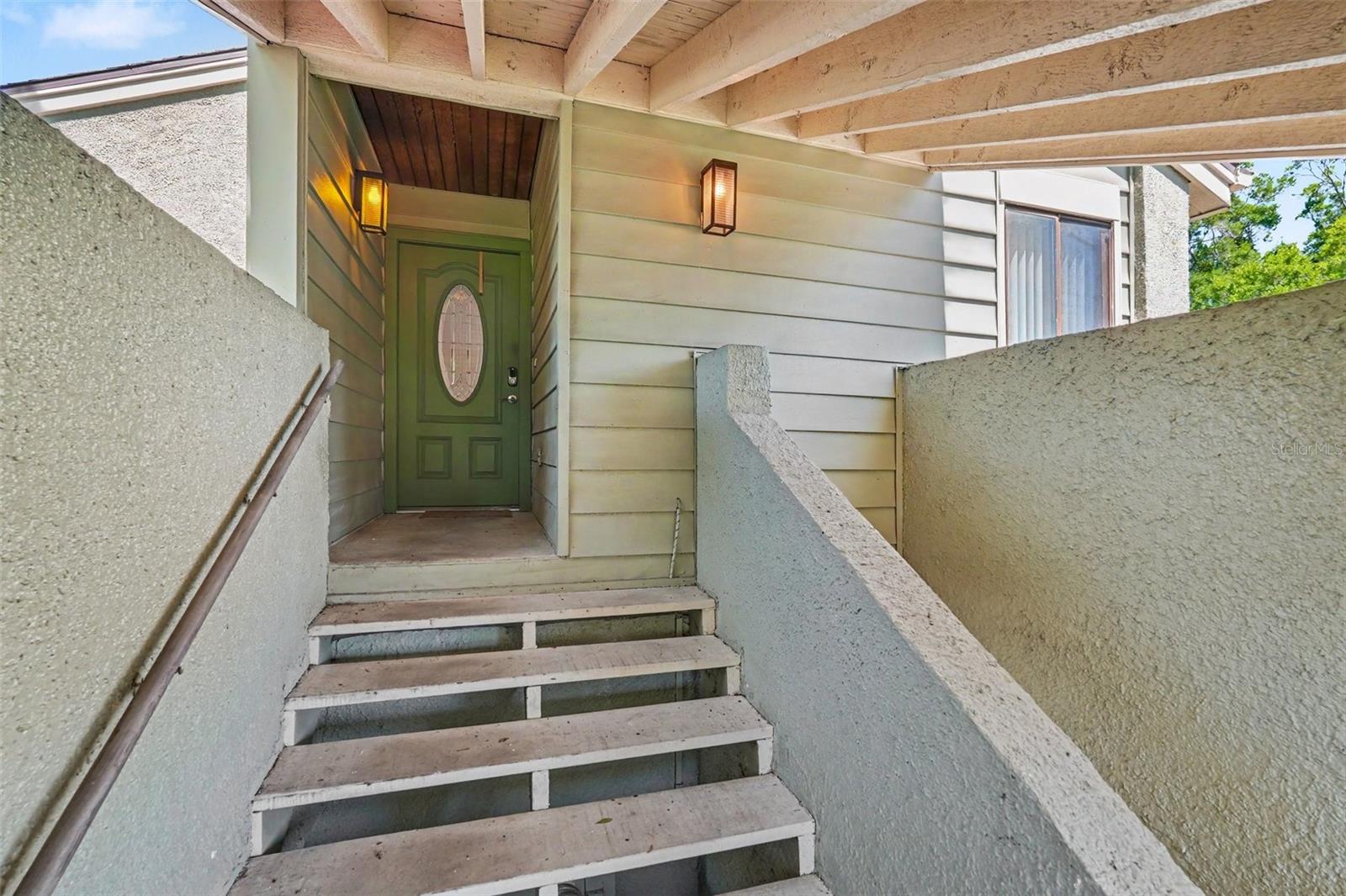 Image 26 of 27 For 13507 Palmwood Lane 13507
