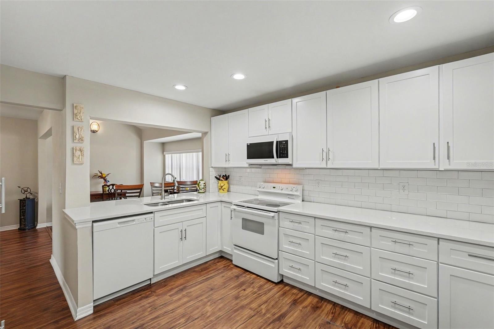 Image 3 of 27 For 13507 Palmwood Lane 13507
