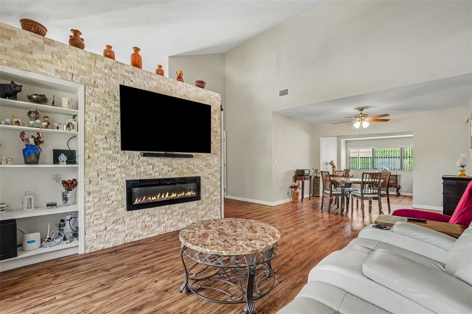 Image 5 of 27 For 13507 Palmwood Lane 13507