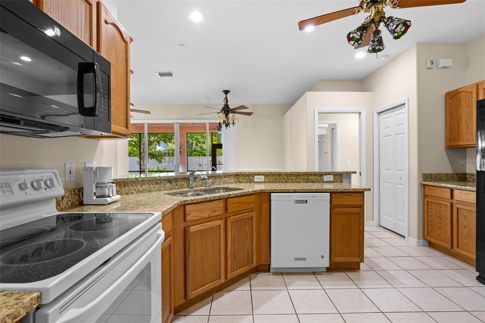 Image 21 of 50 For 3711 Palmas Lane