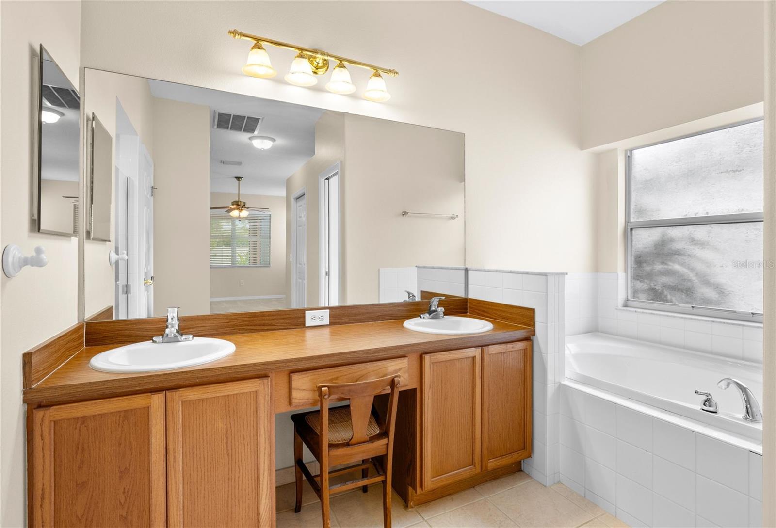 Image 33 of 50 For 3711 Palmas Lane