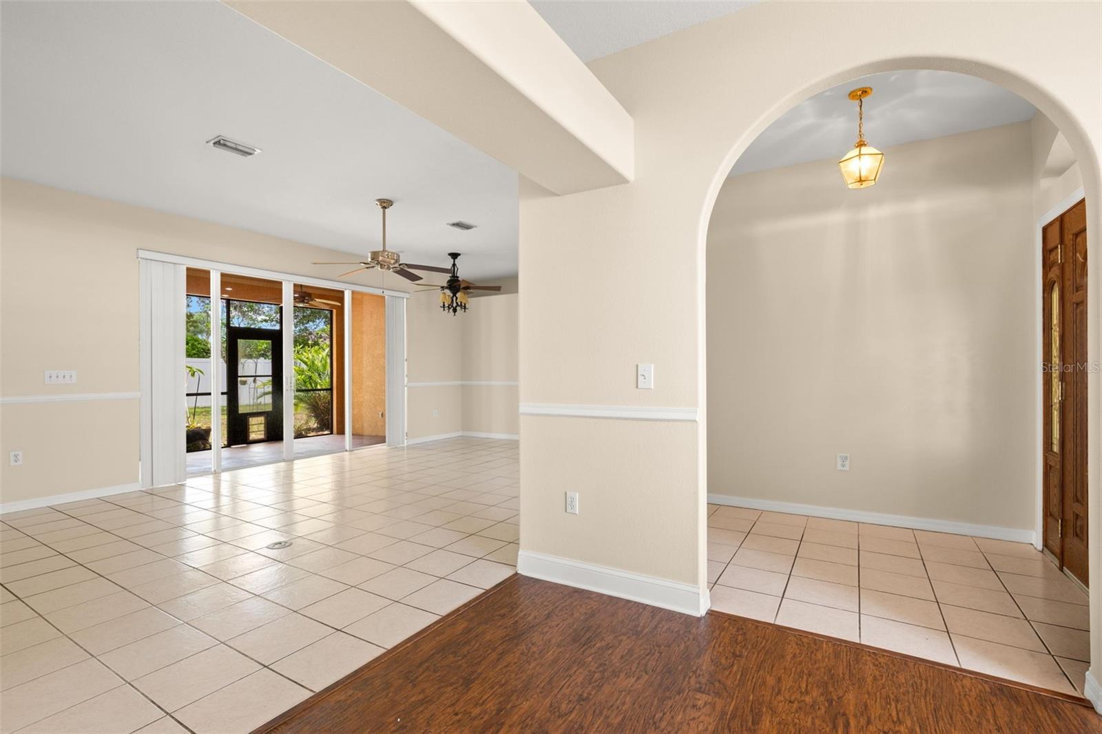 Image 6 of 50 For 3711 Palmas Lane