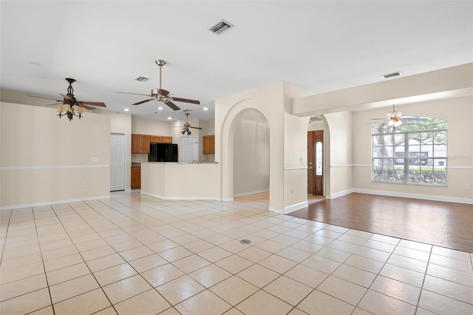Image 8 of 50 For 3711 Palmas Lane