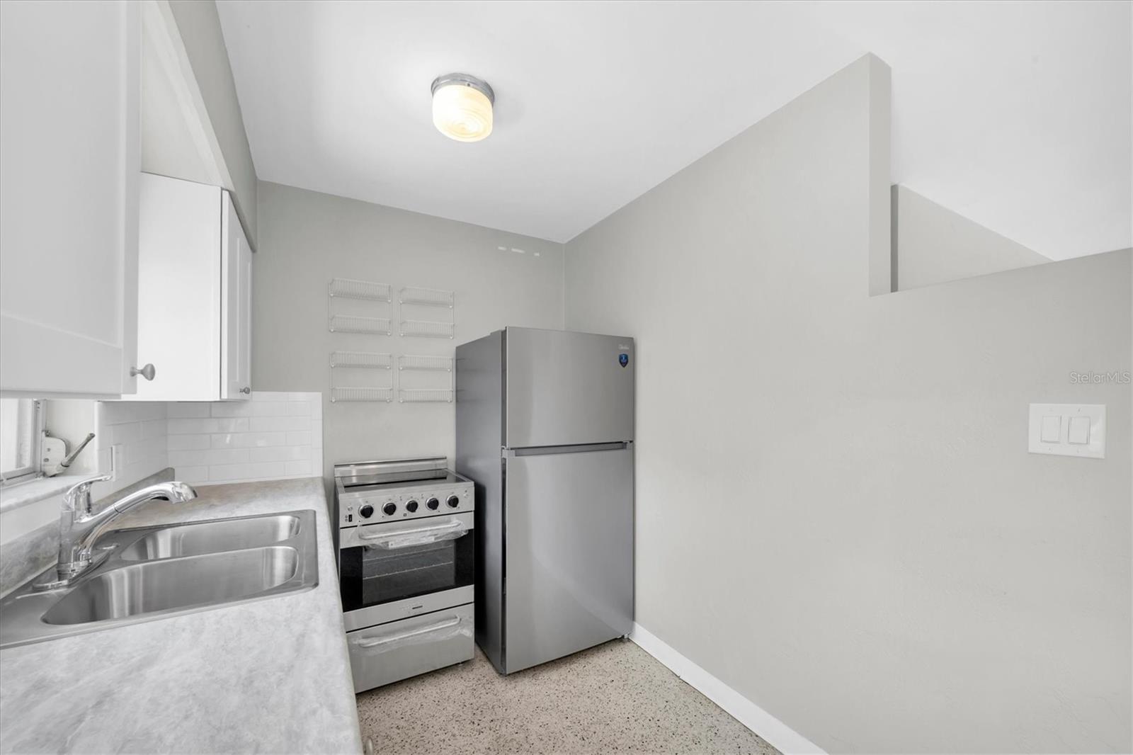 Image 13 of 34 For 11095 2nd Street E Unit B