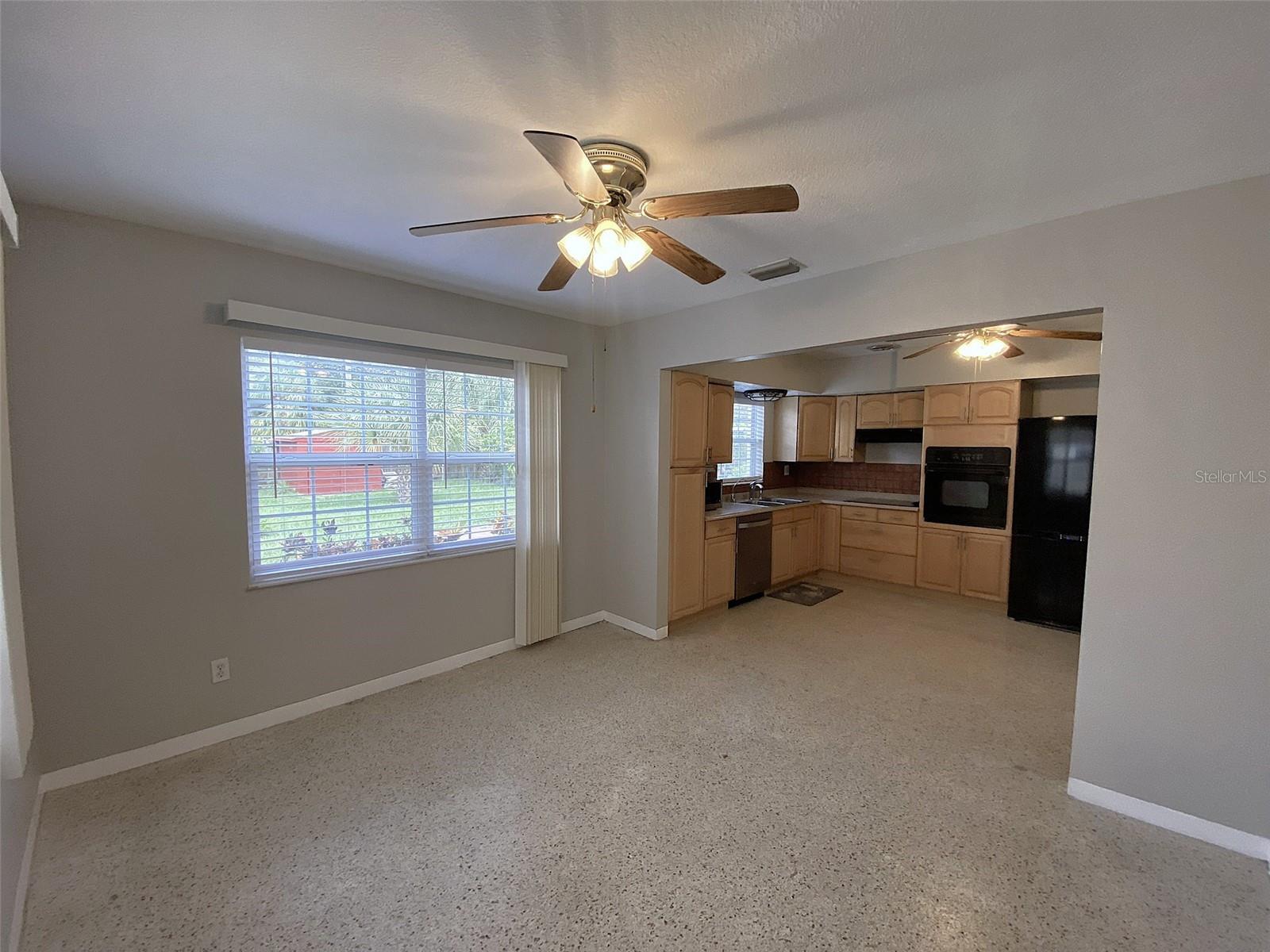 Image 24 of 68 For 5545 3rd Ave N