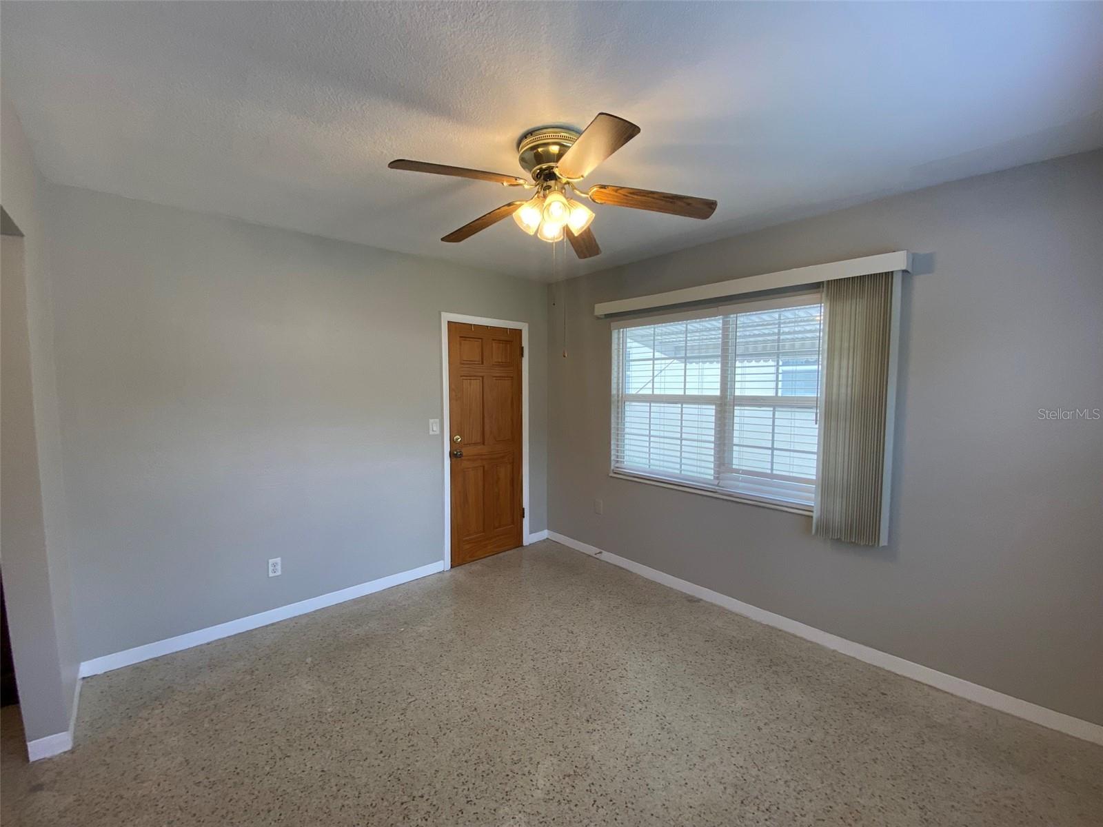 Image 29 of 68 For 5545 3rd Ave N