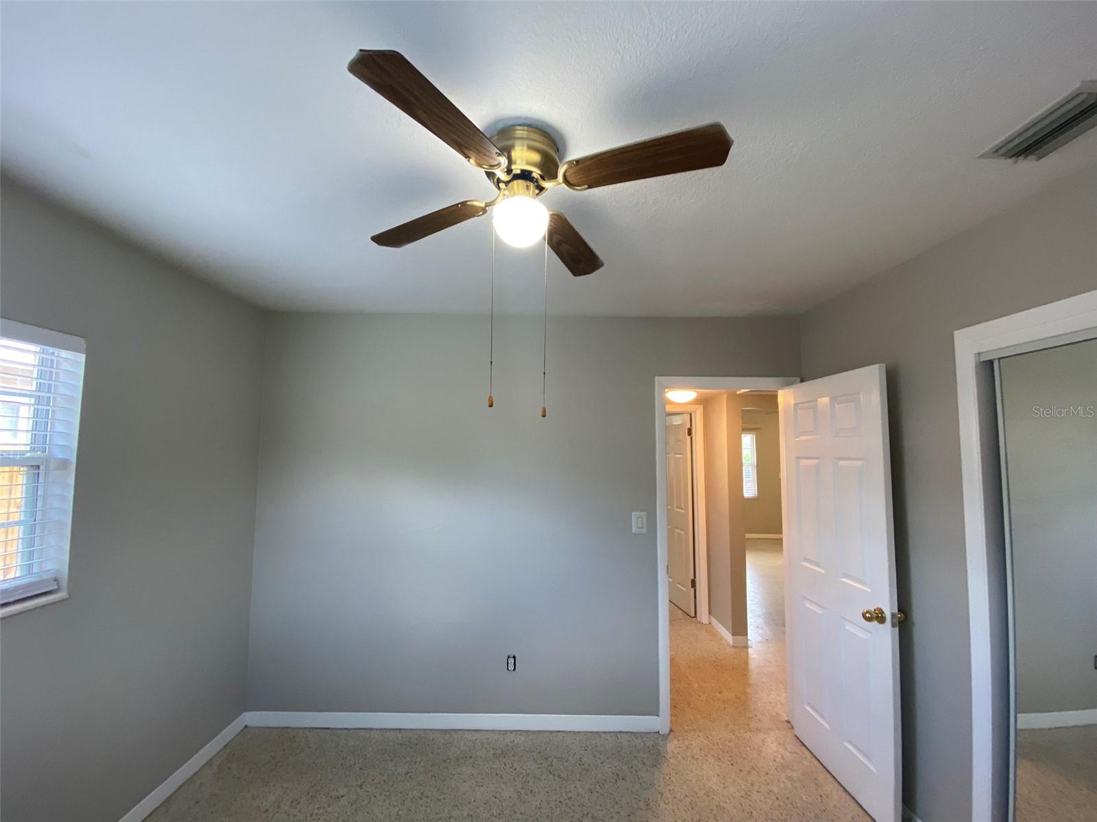 Image 35 of 68 For 5545 3rd Ave N