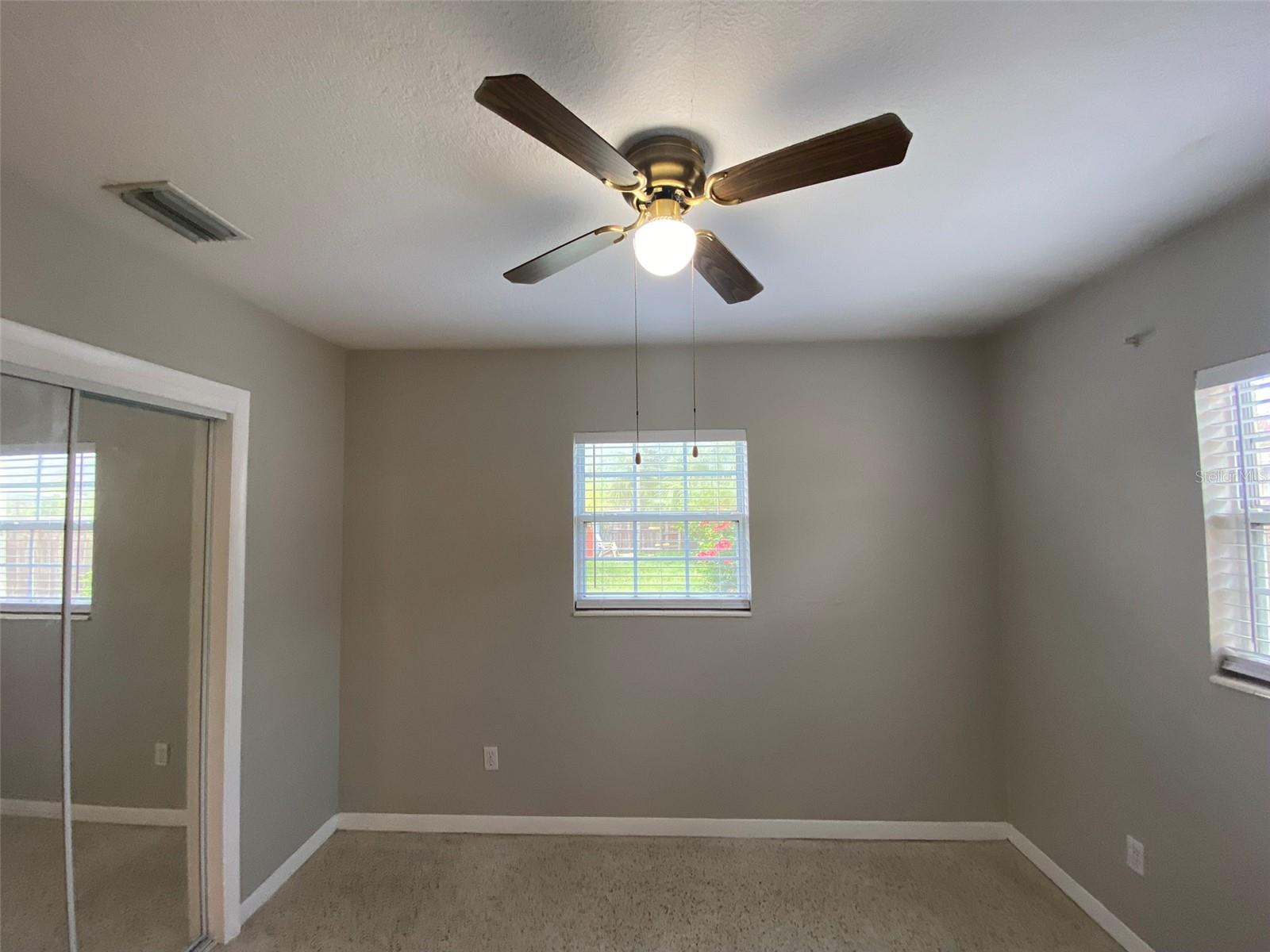 Image 39 of 68 For 5545 3rd Ave N