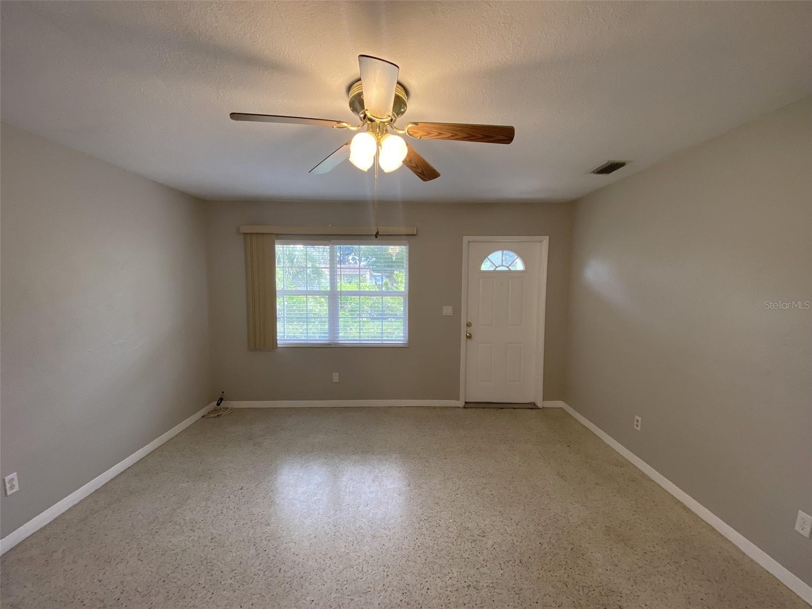 Image 7 of 68 For 5545 3rd Ave N